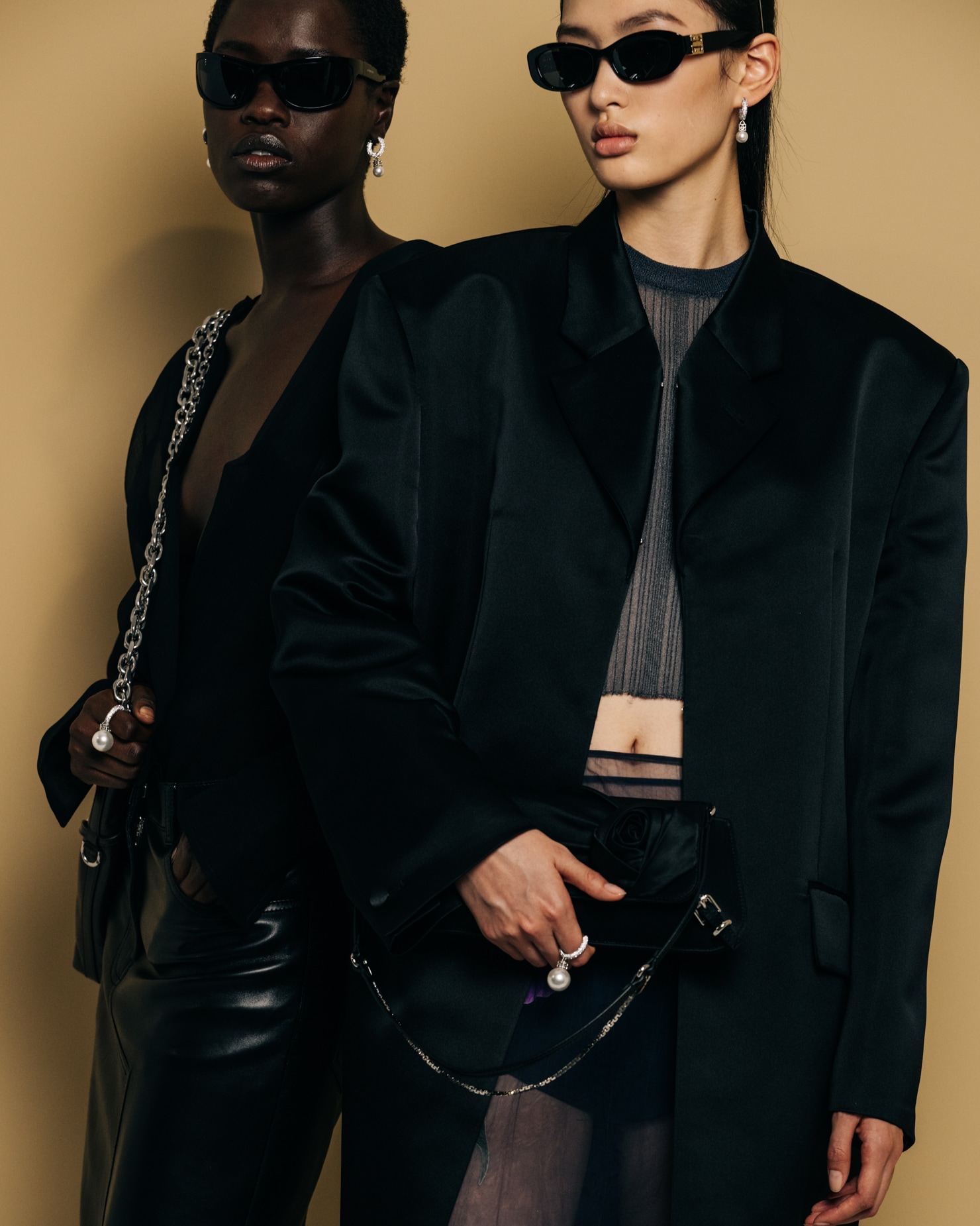 Adam-Katz-Sinding-Backstage-at-Givenchy-Paris-Fashion-Week-Spring-Summer-2024_AKS1715