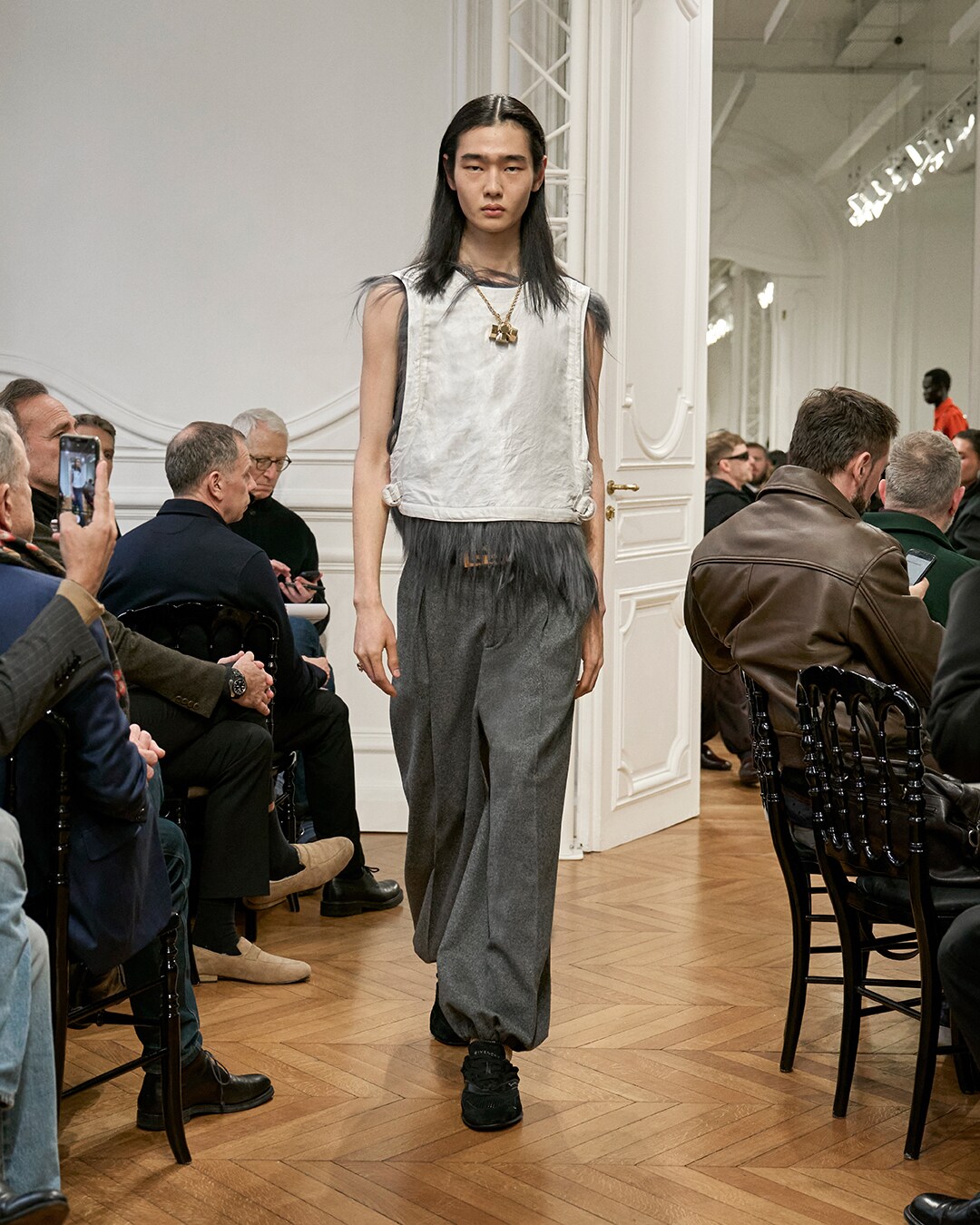Look 29