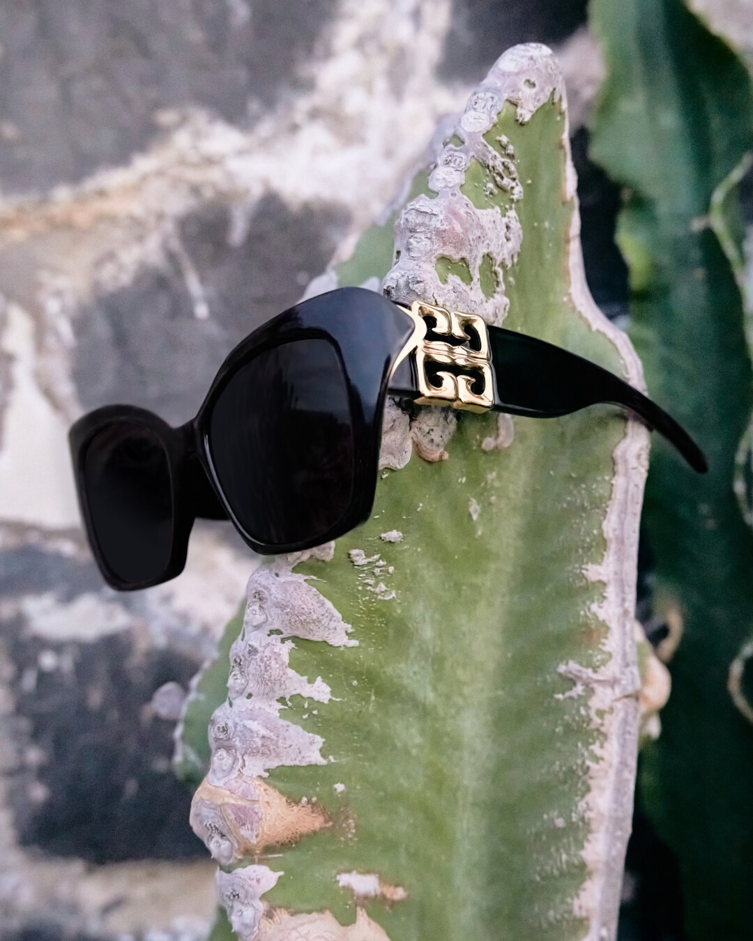 Givenchy Plage
