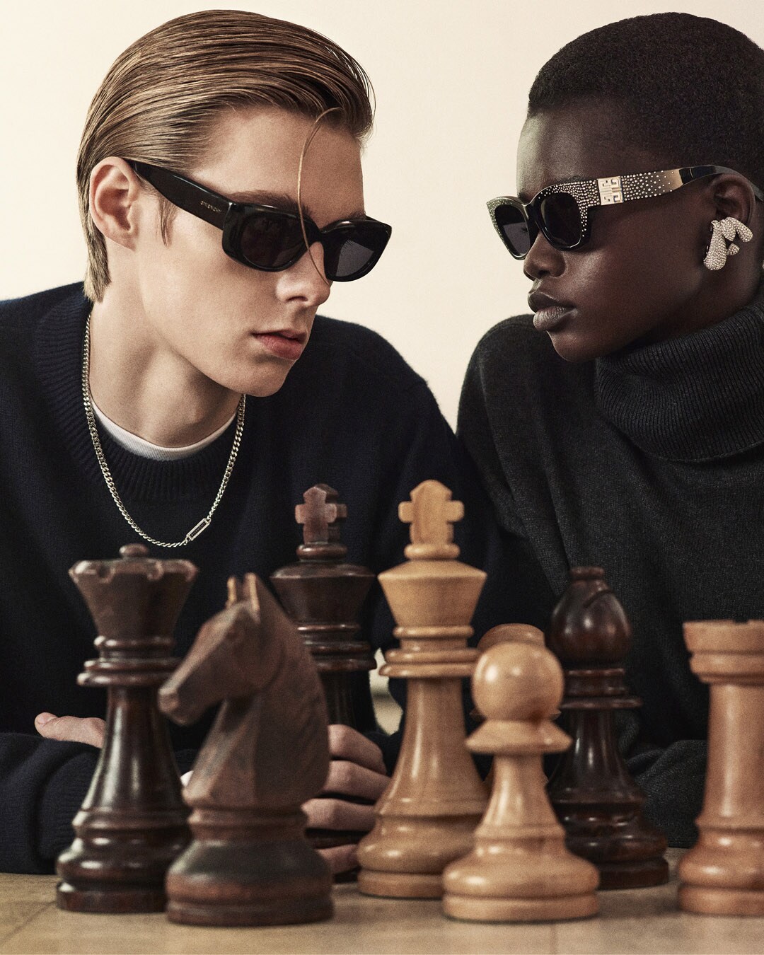 GIVENCHY HOLIDAY 2024 GIVENCHY HOLIDAY 2024