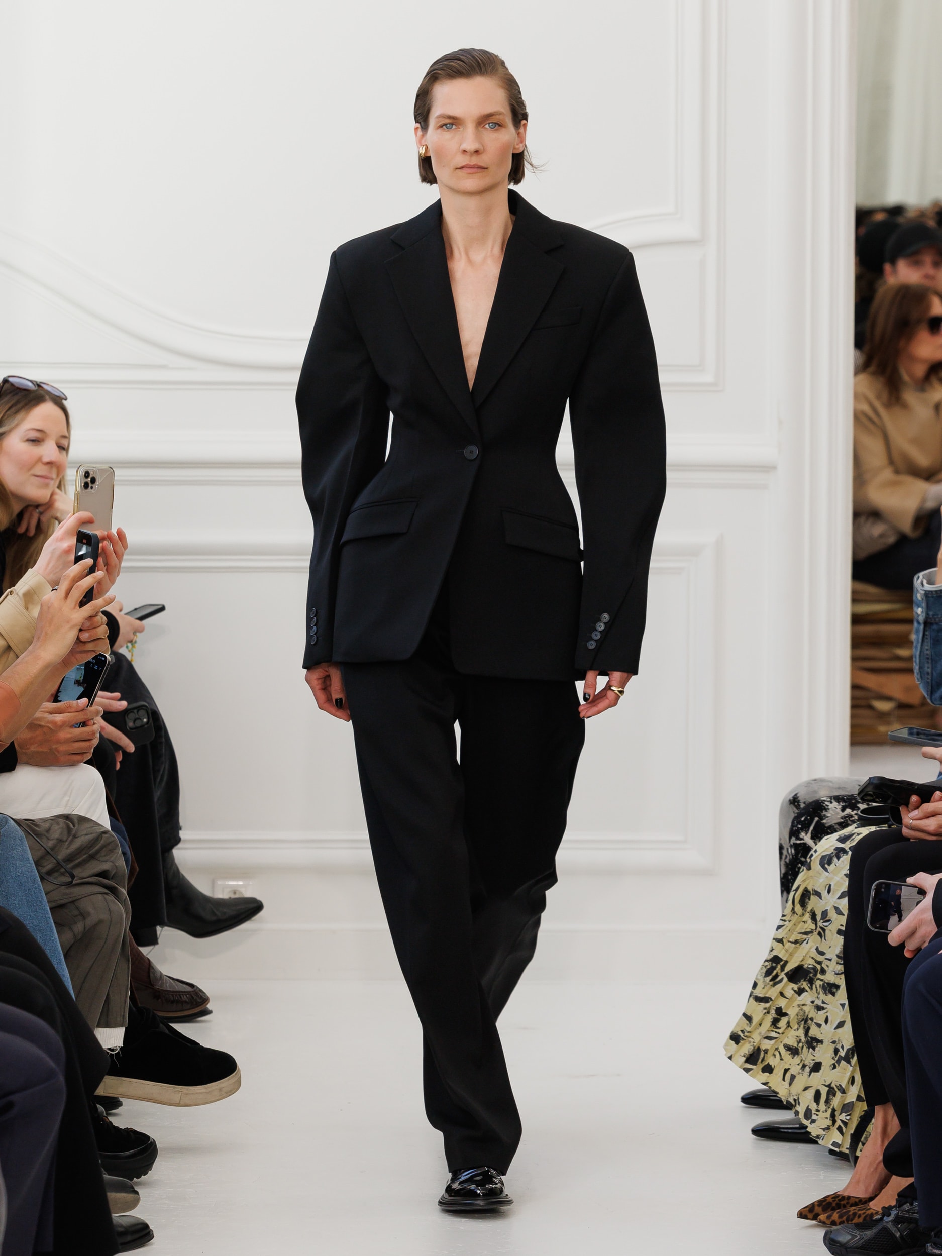 Givenchy_Womenswear_AW25_Look_06 Givenchy_Womenswear_AW25_Look_06