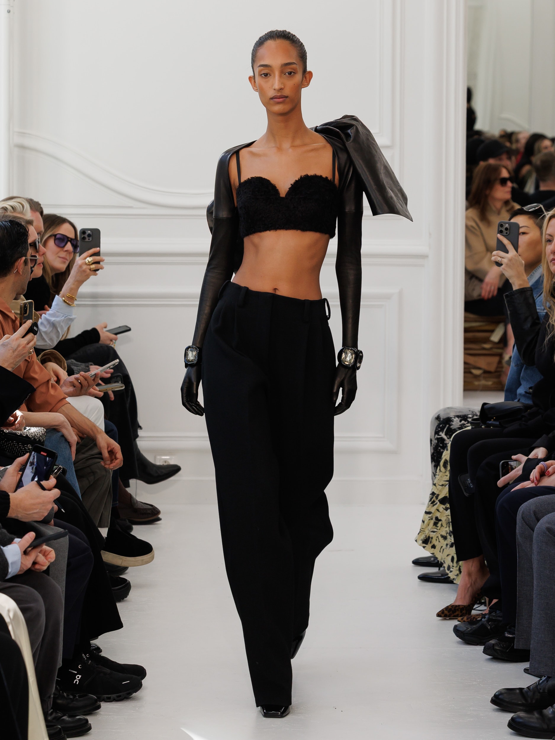 Givenchy_Womenswear_AW25_Look_46 Givenchy_Womenswear_AW25_Look_46