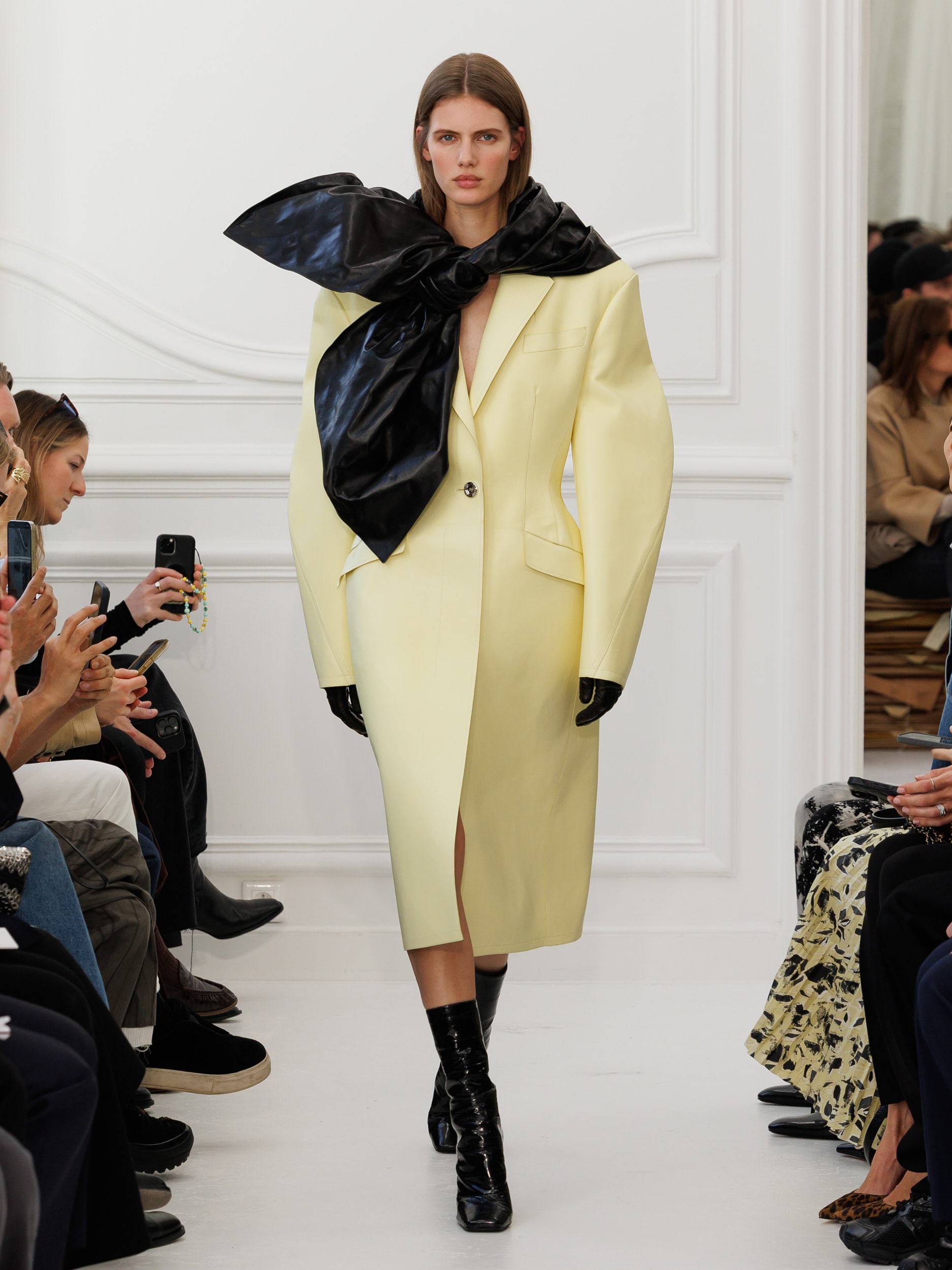Givenchy_Womenswear_AW25_Look_05 Givenchy_Womenswear_AW25_Look_05