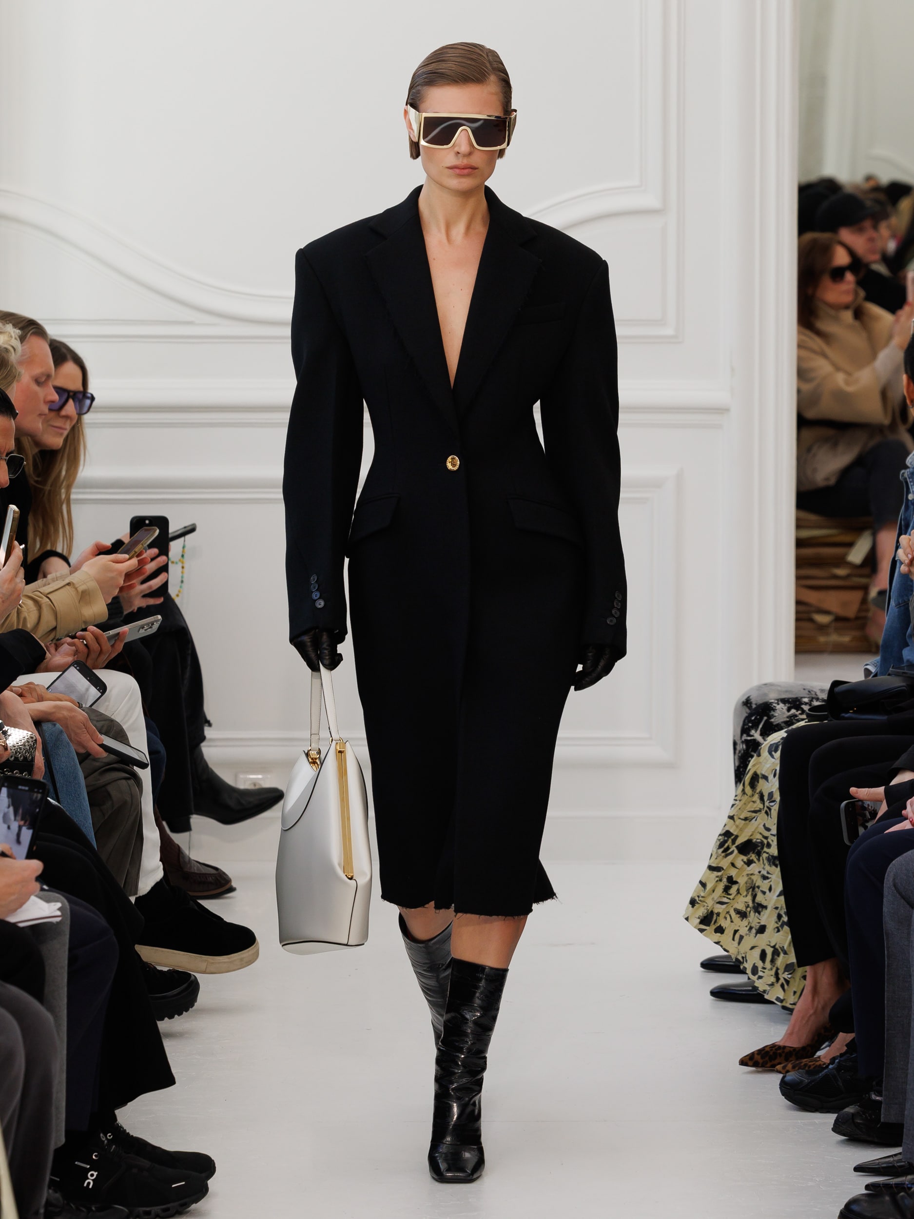 Givenchy_Womenswear_AW25_Look_27 Givenchy_Womenswear_AW25_Look_27