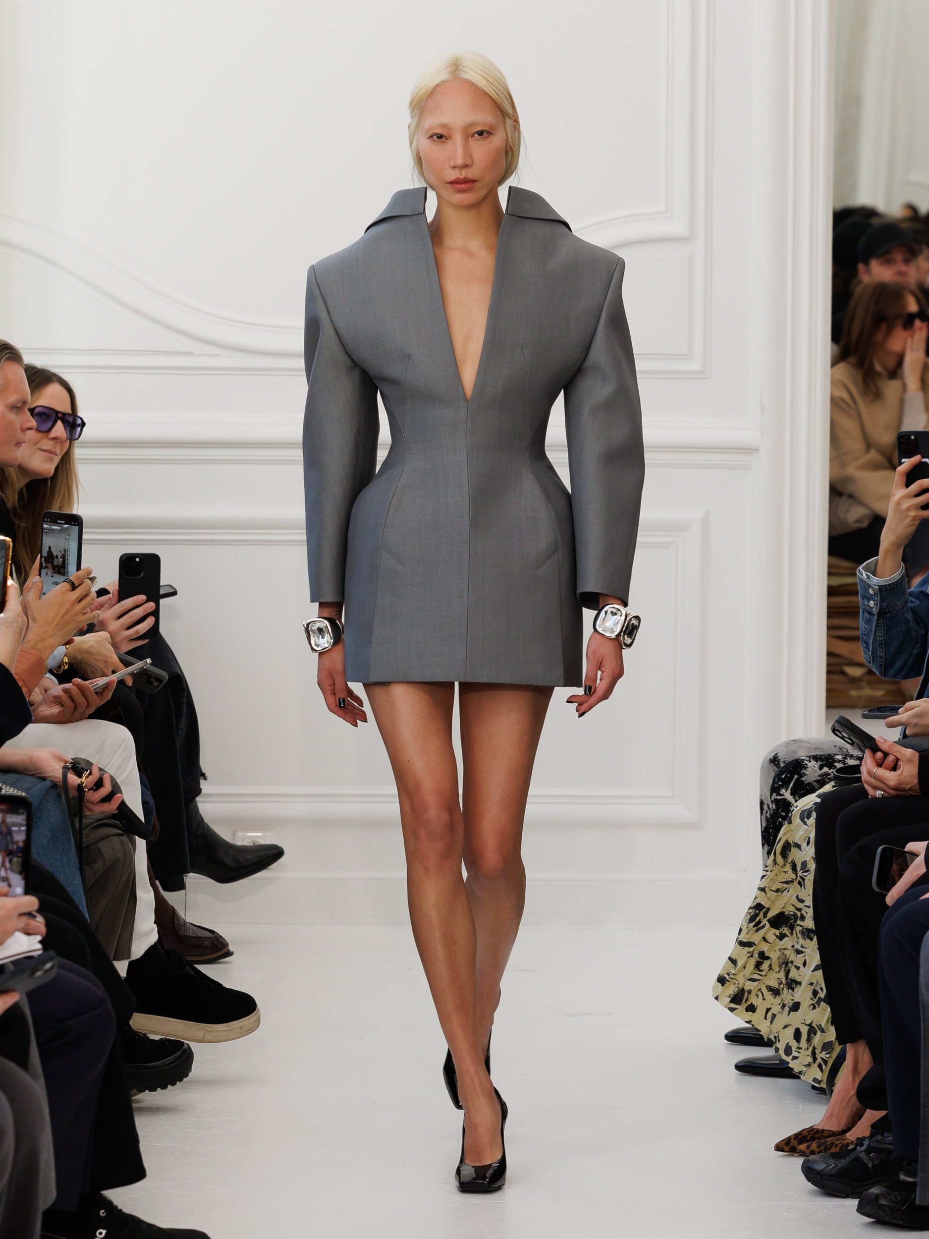 Givenchy_Womenswear_AW25_Look_20 Givenchy_Womenswear_AW25_Look_20