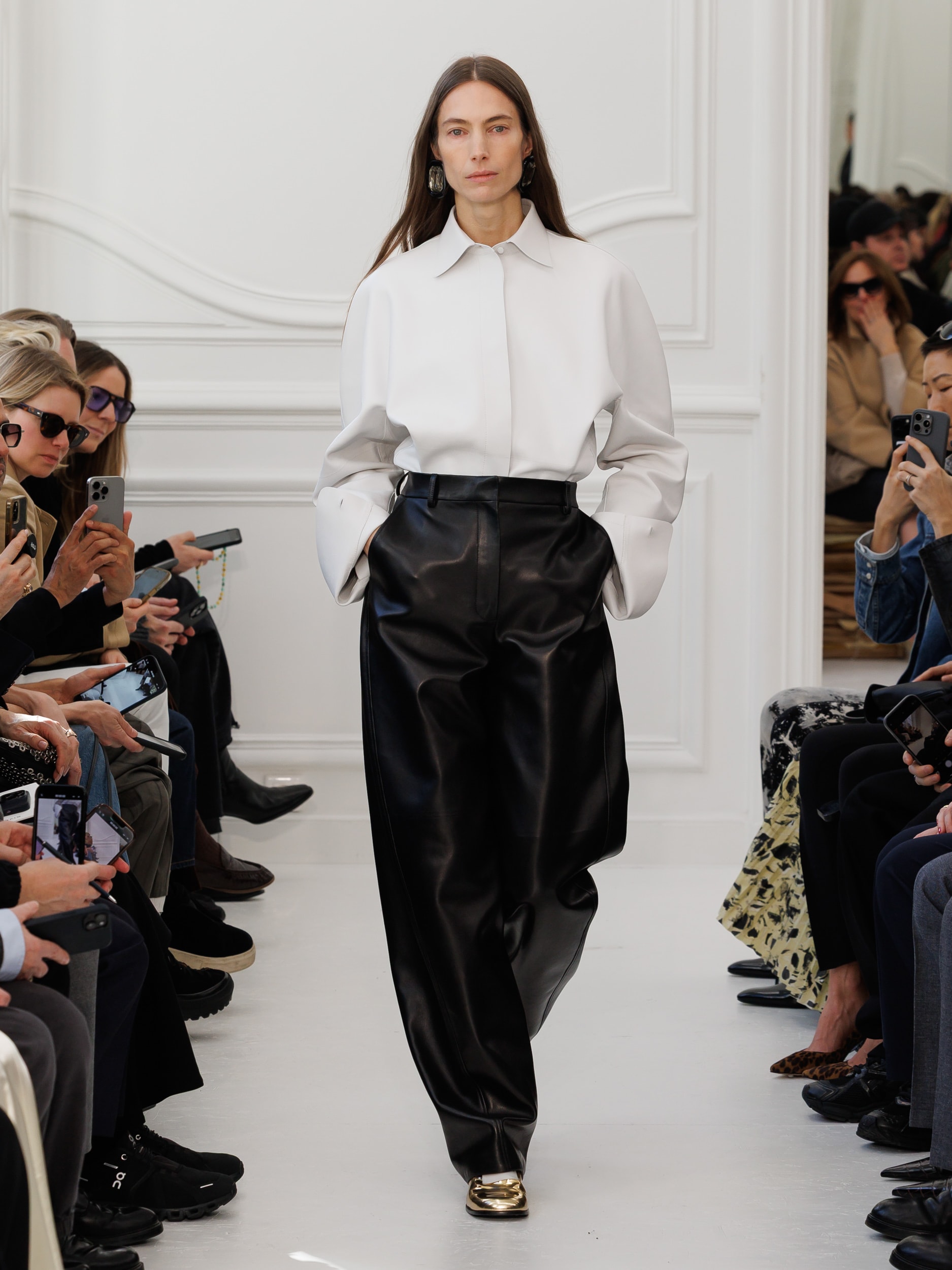 Givenchy_Womenswear_AW25_Look_33 Givenchy_Womenswear_AW25_Look_33