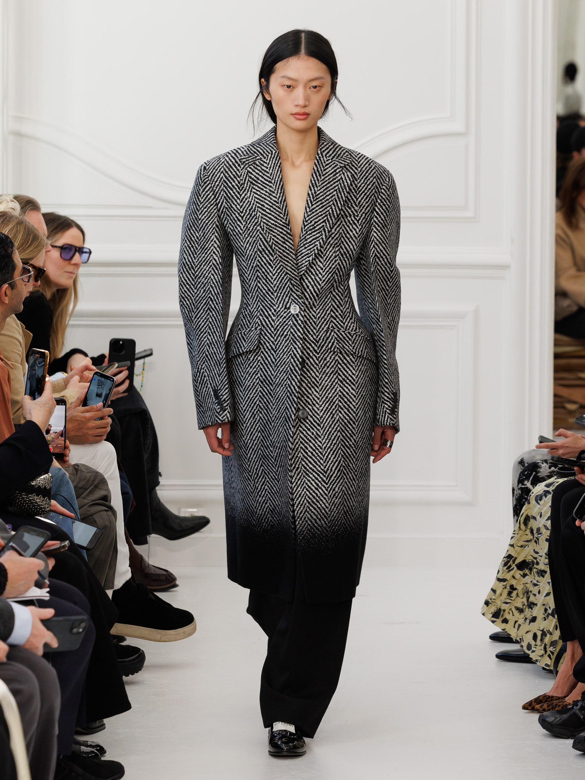 Givenchy_Womenswear_AW25_Look_09 Givenchy_Womenswear_AW25_Look_09