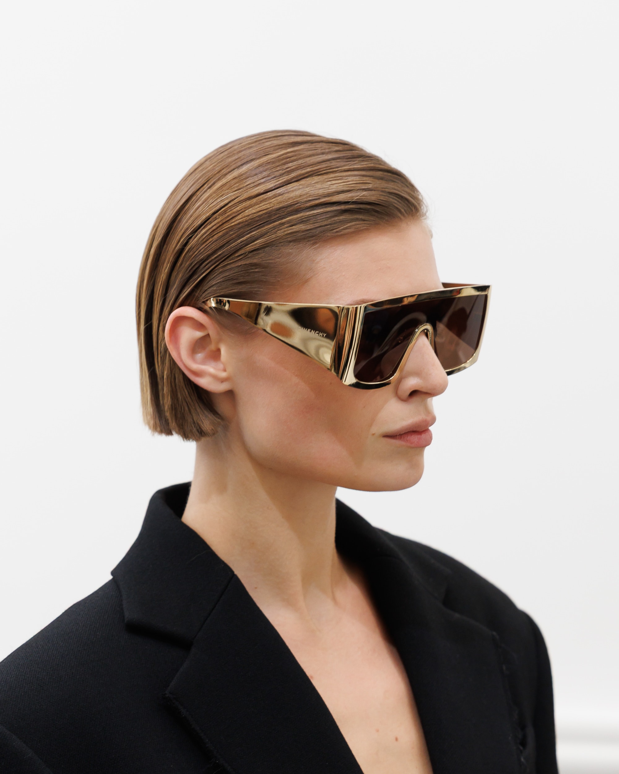 GIVENCHY FW24 WOMENSWEAR COLLECTION GIVENCHY FW24 WOMENSWEAR COLLECTION