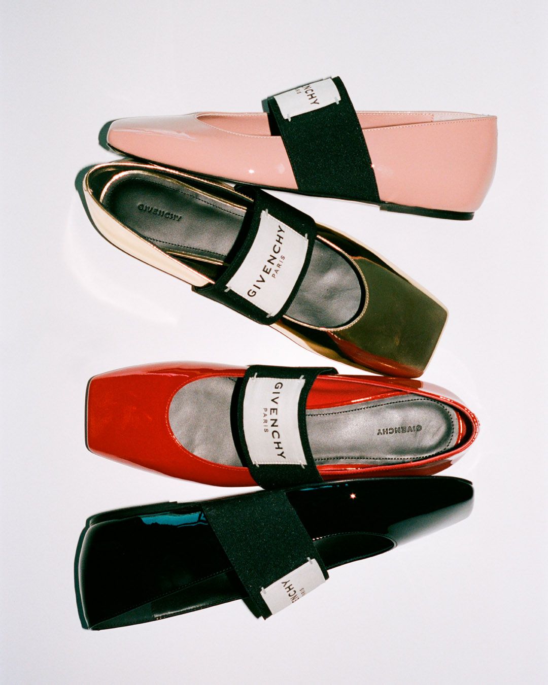 GIVENCHY_FW25_SHOW_ACCESS_SAM_HELLMANN_4x5_59