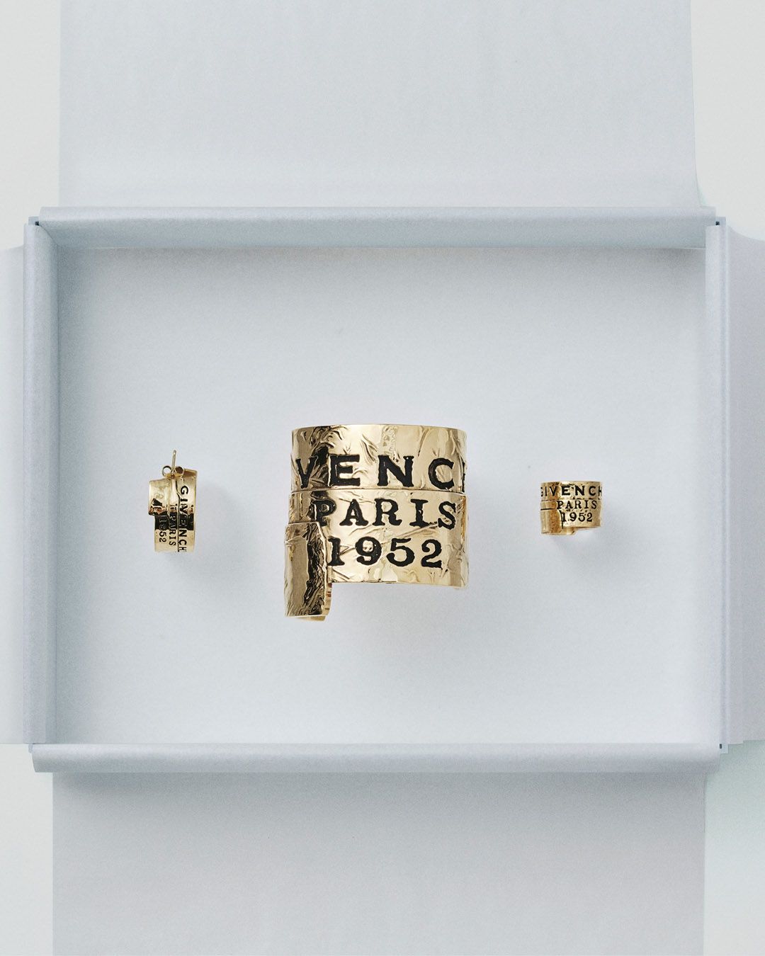 GIVENCHY_FW25_ACCESS_HEIKKI_KASKI_28