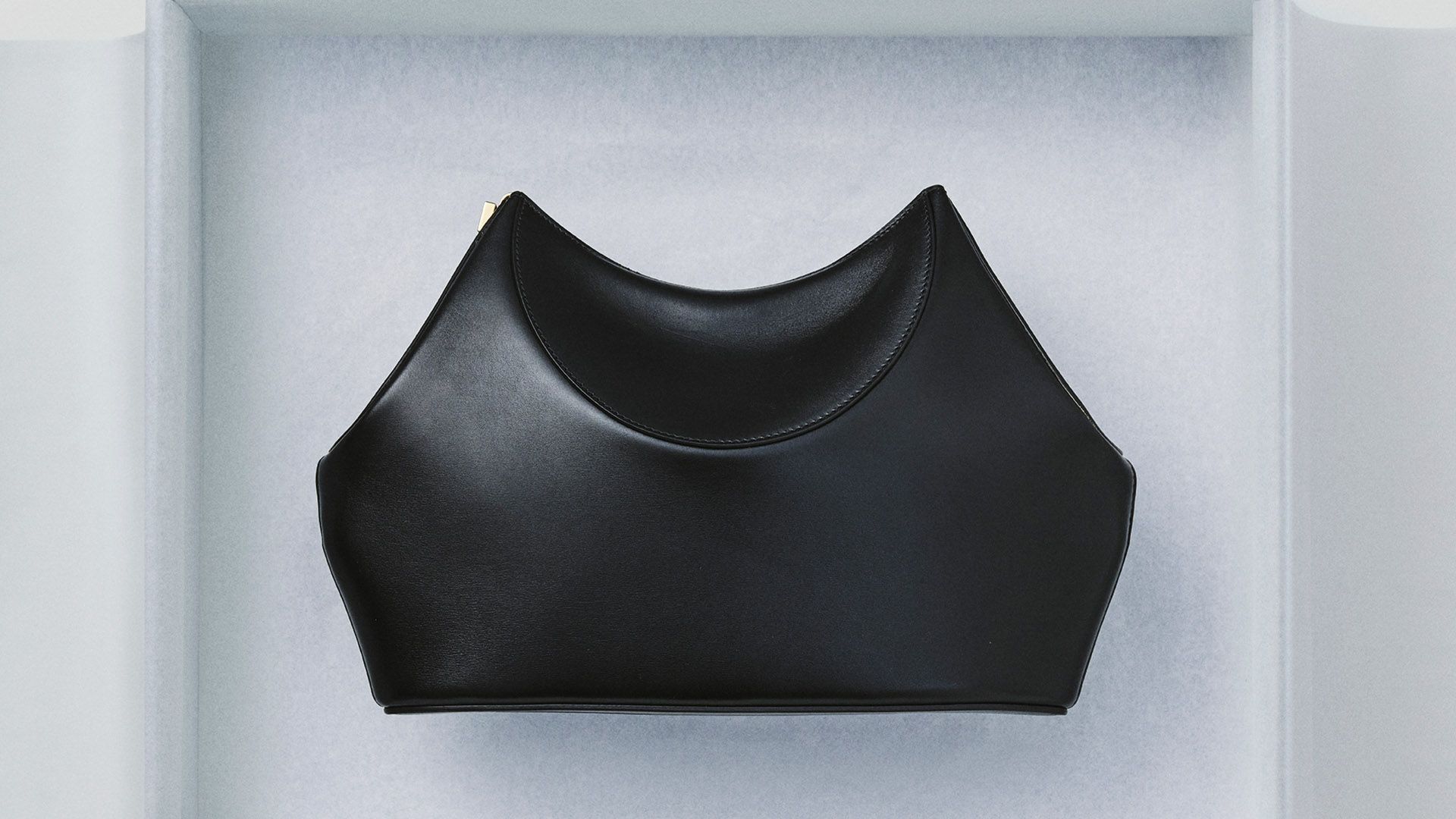 GIVENCHY_FW25_ACCESS_HEIKKI_KASKI_16x9_51