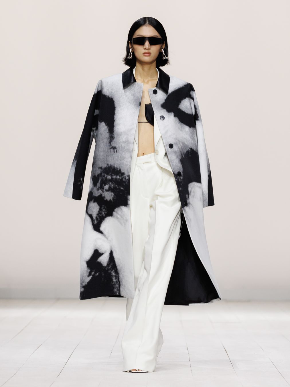 Givenchy_SS26_WOMEN_SHOW_LOOK_22