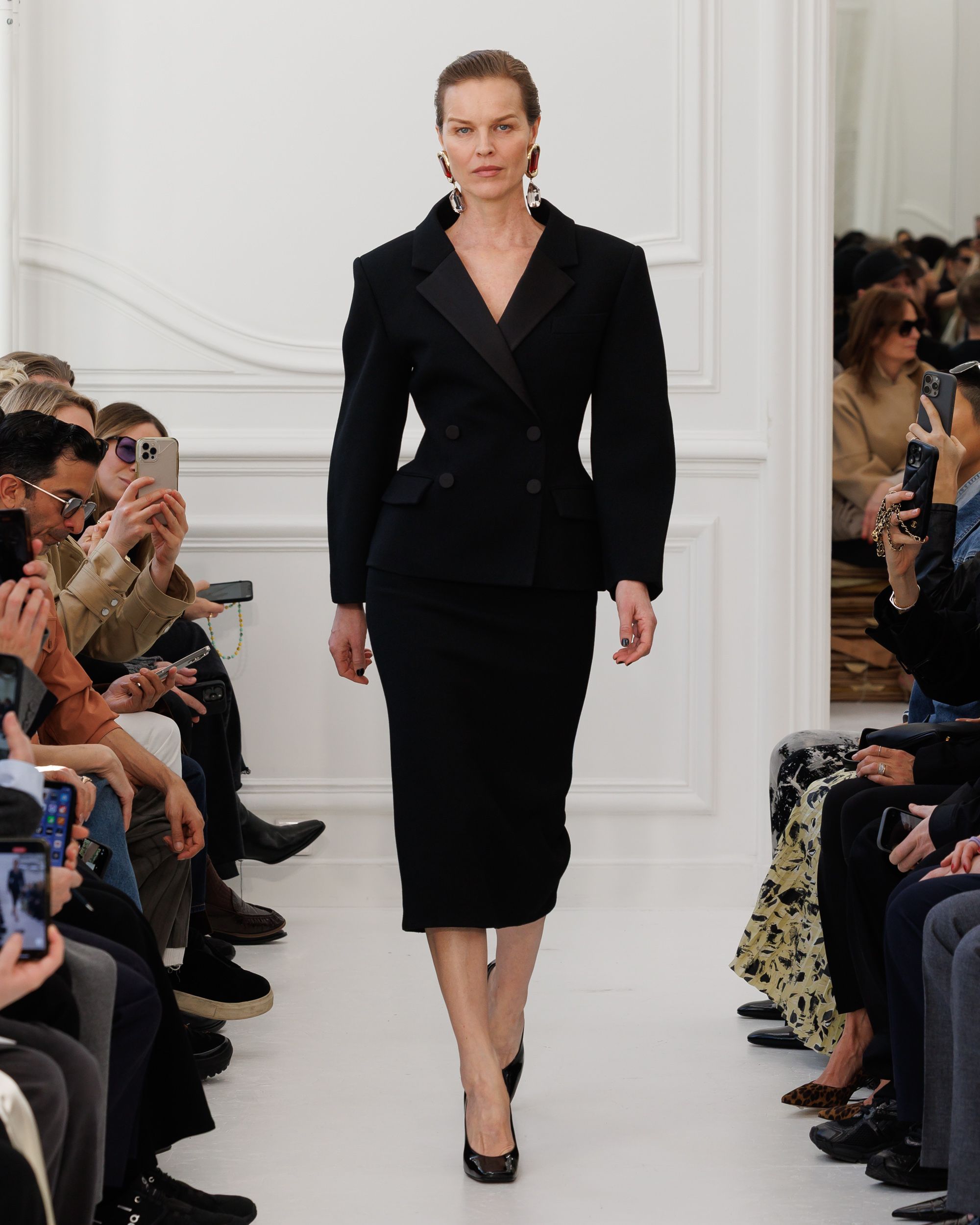 Givenchy_Womenswear_AW25_Look_42