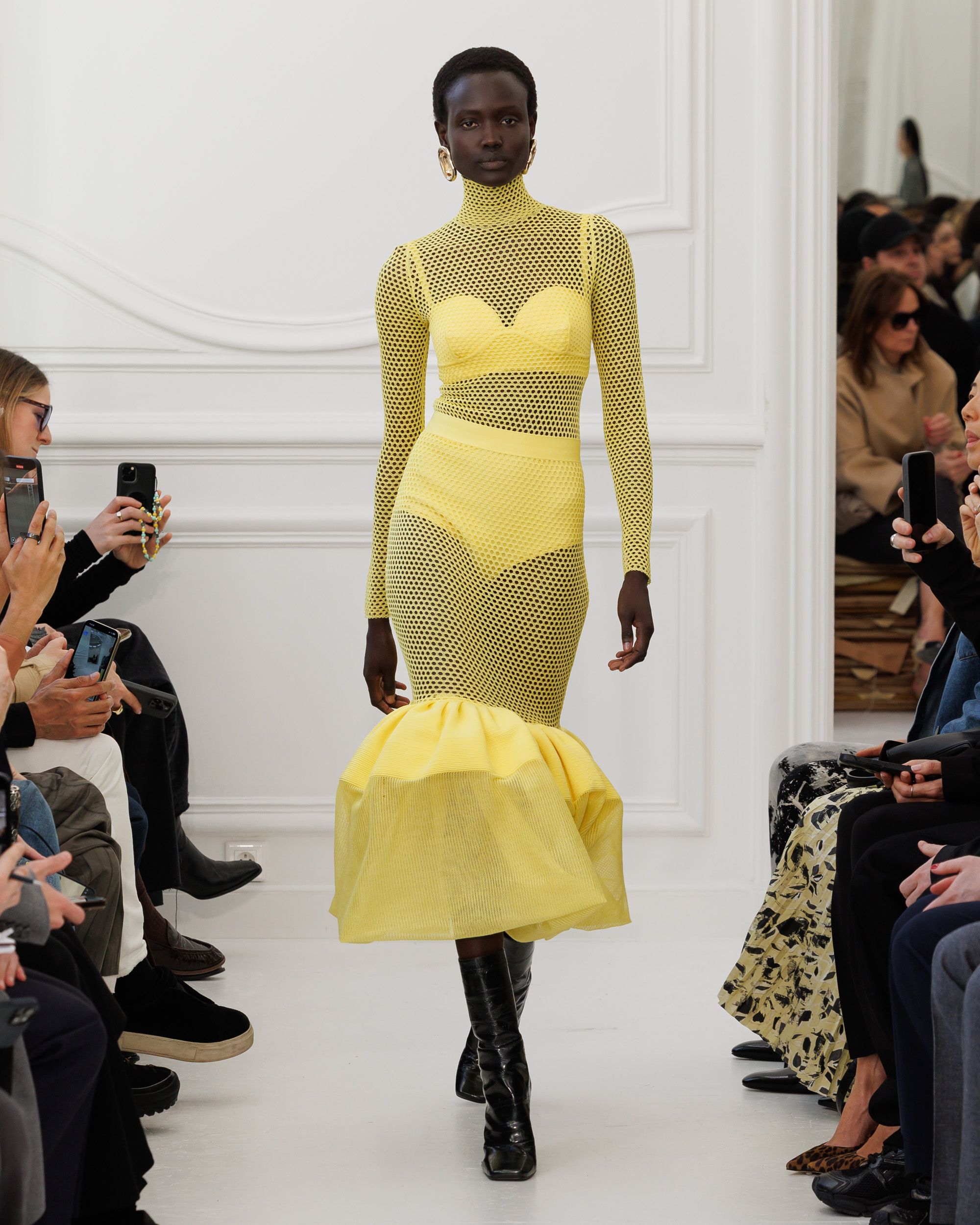 Givenchy_Womenswear_AW25_Look_11