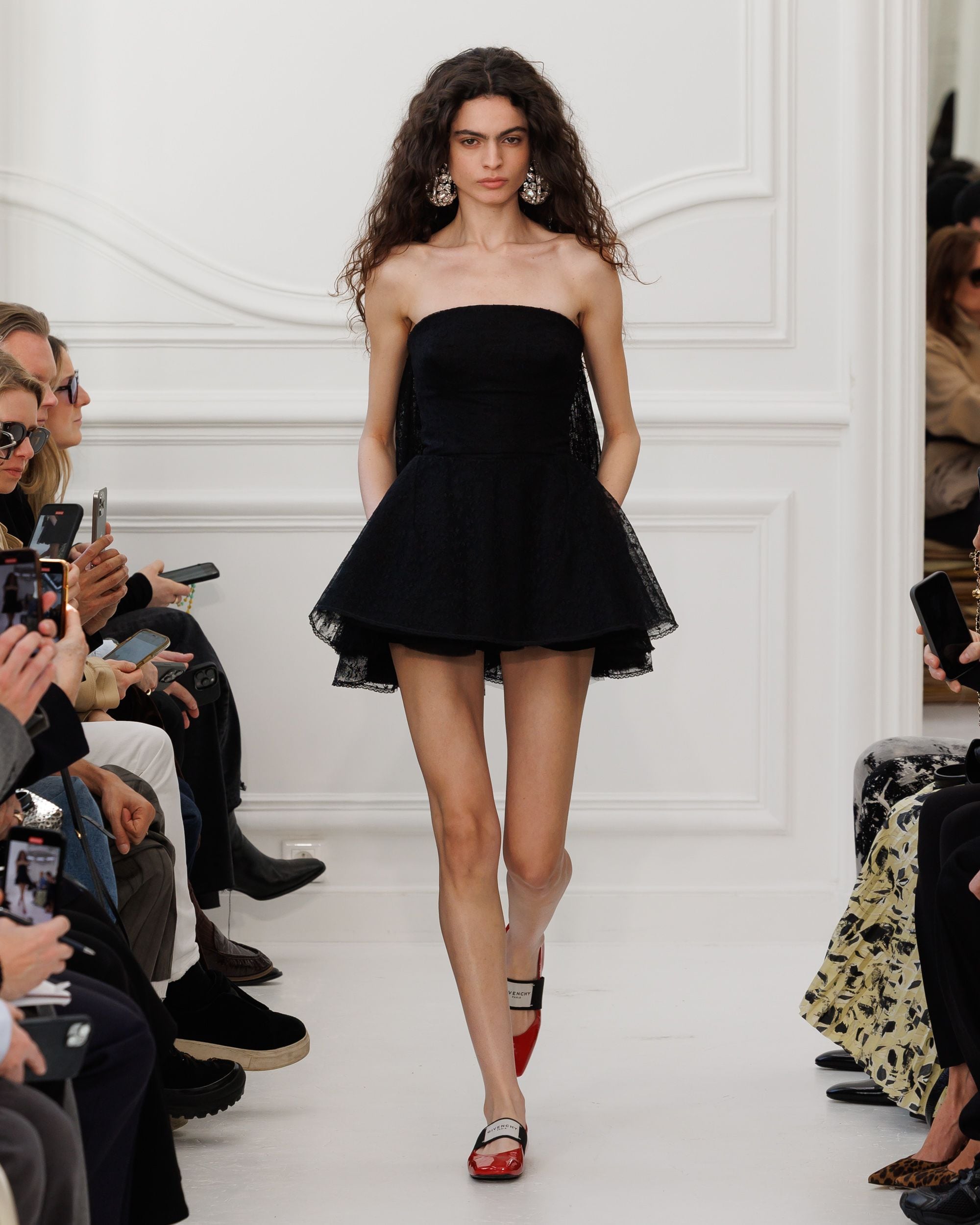 GIVENCHY FALL WINTER 2025 COLLECTION