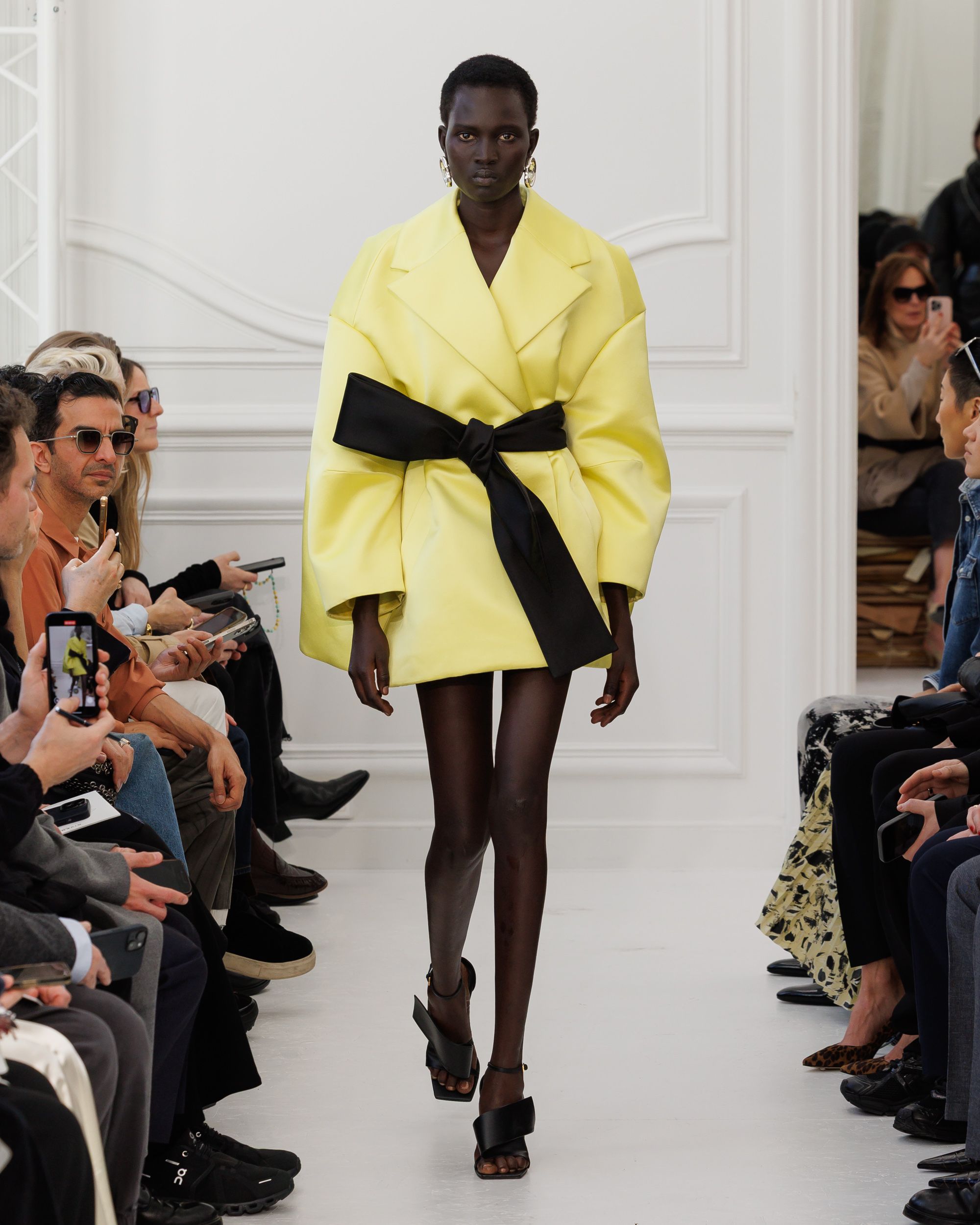 Givenchy_Womenswear_AW25_Look_36