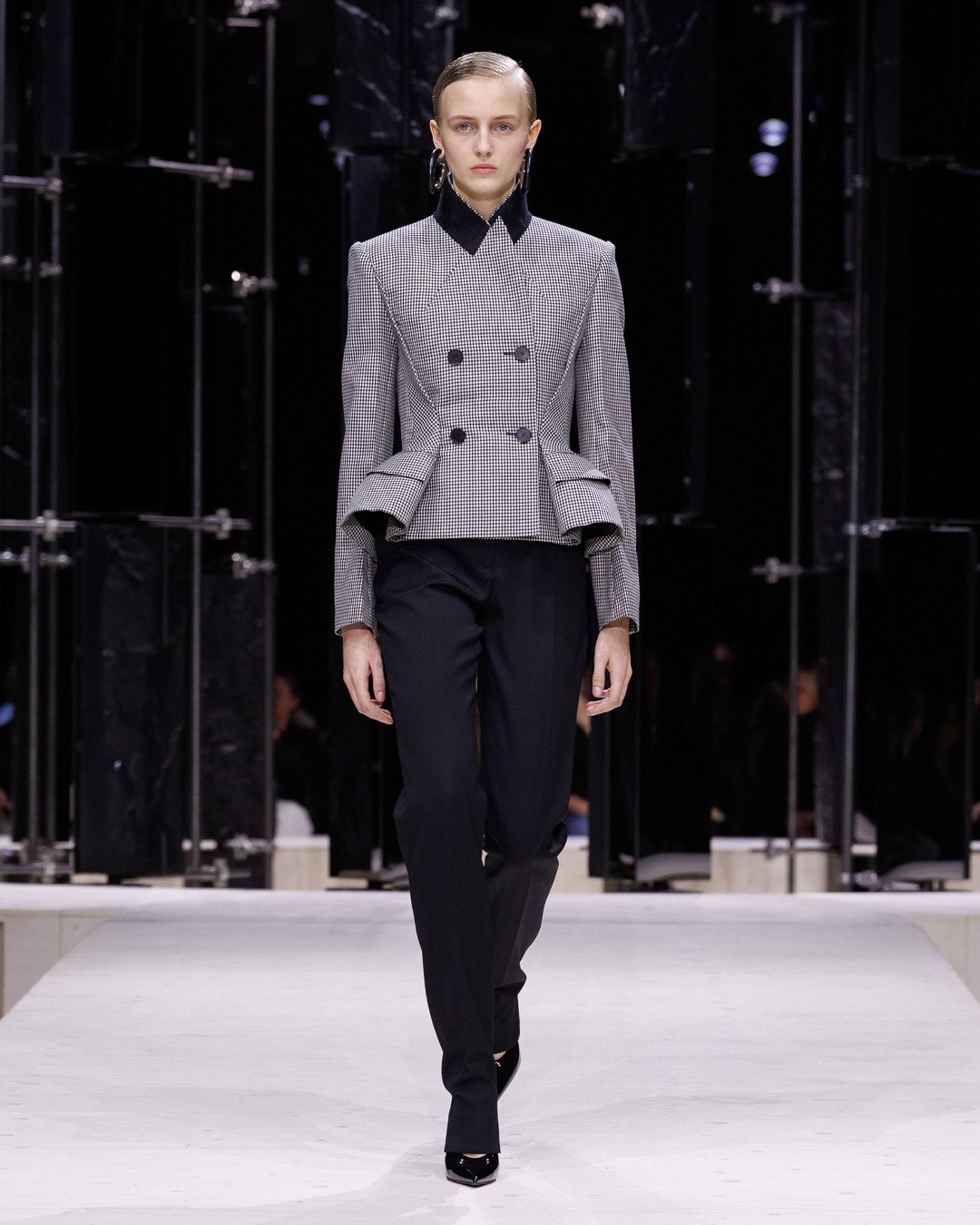 GIVENCHY_FW26_WOMAN_SHOW_LOOK_37