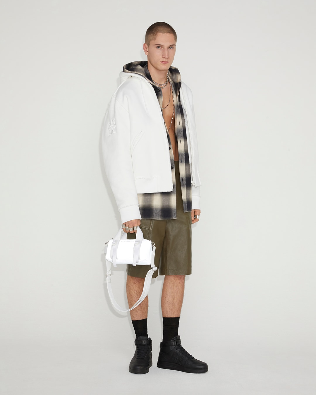 Look 08